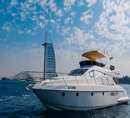 Azimut 50 Candy Yacht Charter Dubai