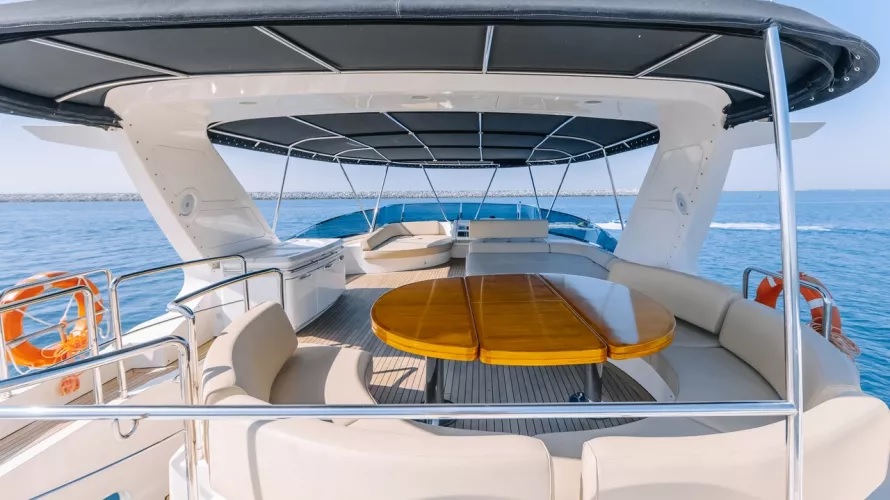 Viktoria 75ft yacht 3charter