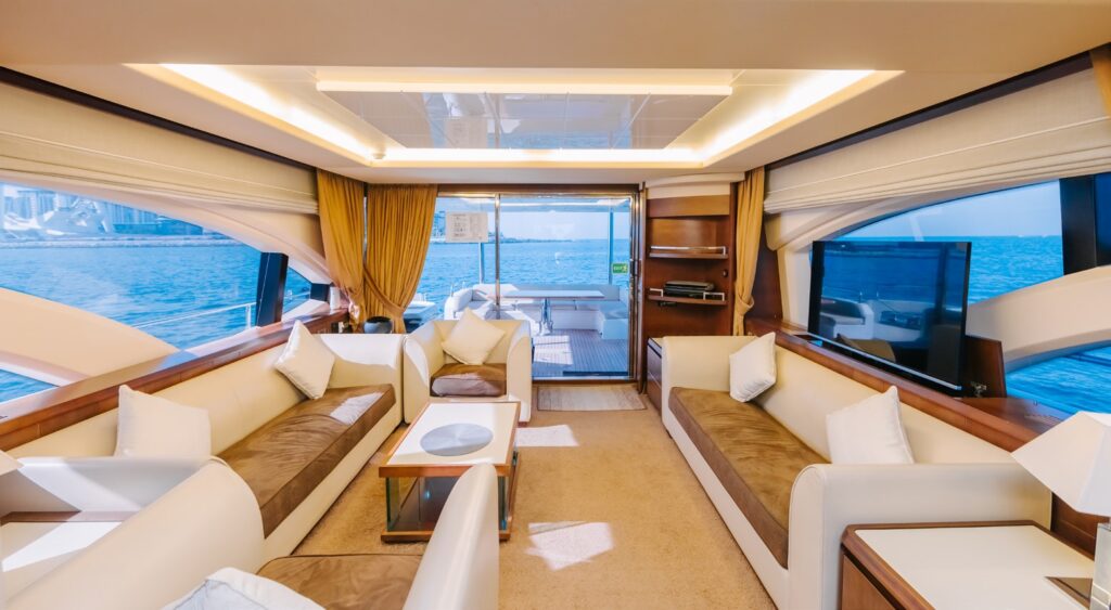 Viktoria 75ft yacht rent