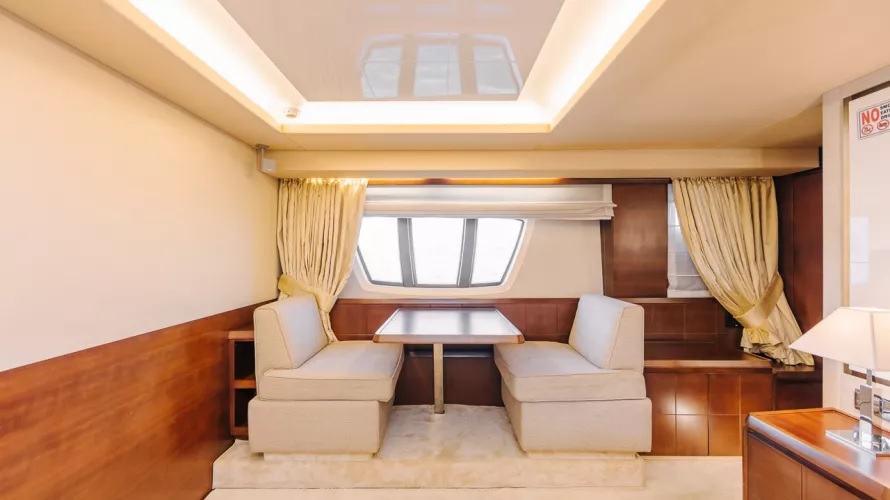 Viktoria dubai yacht