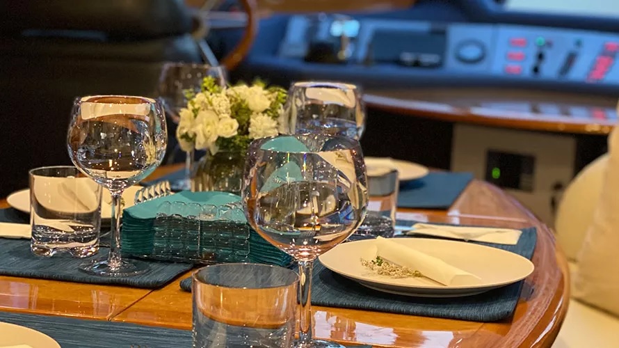 Azimut 62 Lucky Star 7